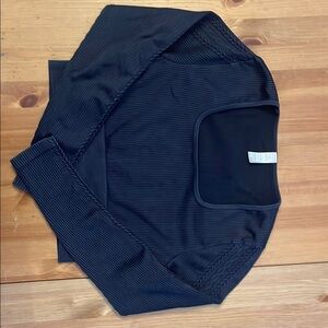 Offline by Aerie Black Long Sleeve Ribbed Athletic Crop Top - Large
